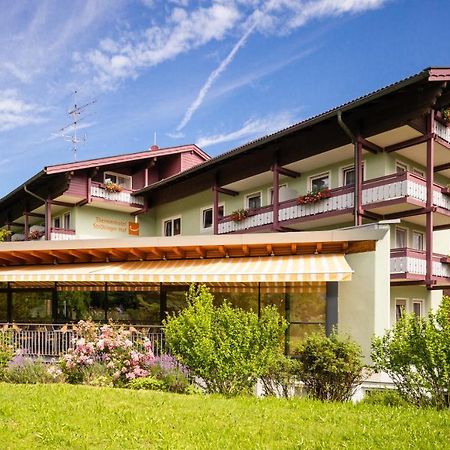 Stroebinger Hof - Therme Wellness Resort Bad Endorf Eksteriør billede