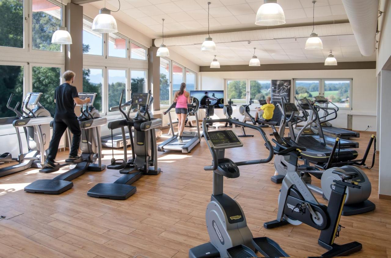 Stroebinger Hof - Therme Wellness Resort Bad Endorf Eksteriør billede