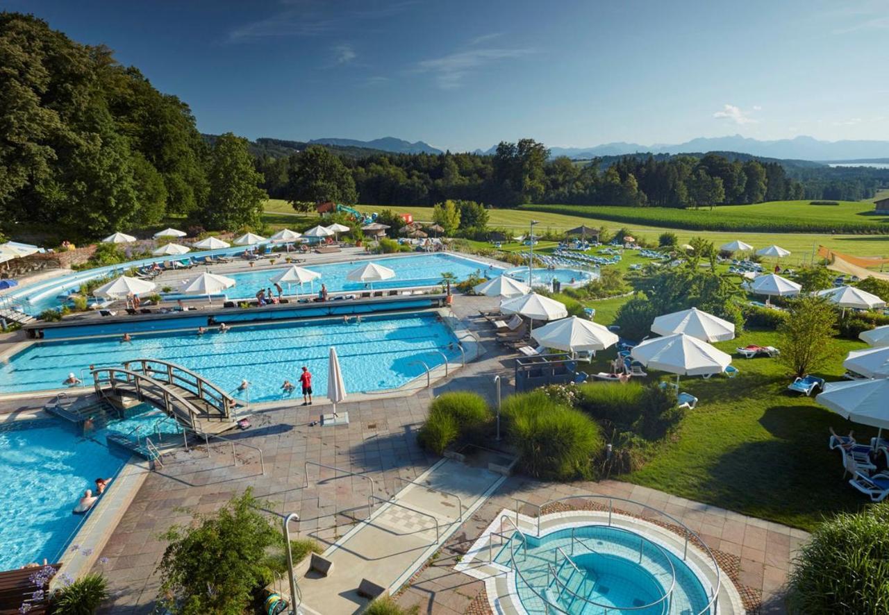 Stroebinger Hof - Therme Wellness Resort Bad Endorf Eksteriør billede