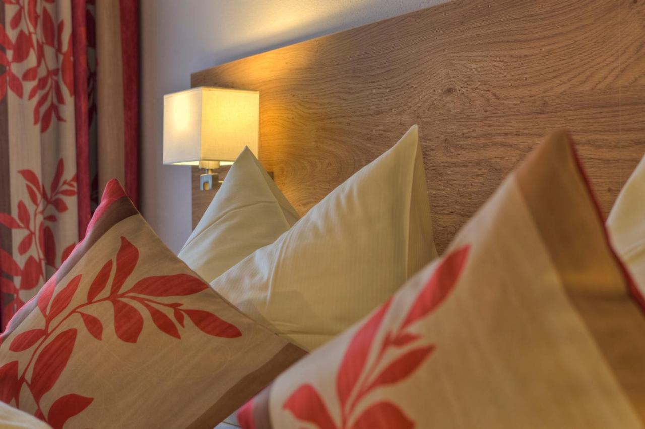 Stroebinger Hof - Therme Wellness Resort Bad Endorf Eksteriør billede