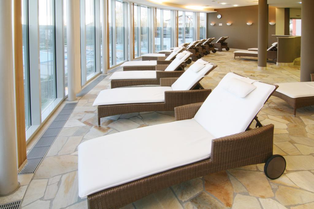 Stroebinger Hof - Therme Wellness Resort Bad Endorf Eksteriør billede